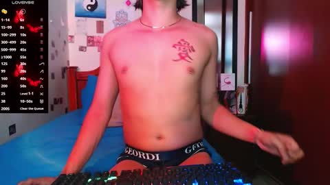 phantom555 online show from November 26, 2025, 5:25 pm