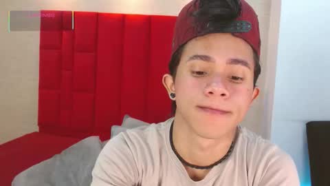 Snapshot of danny__santoro chatting on November 25, 2025, 1:22 pm Danny online show from November 25, 2025, 1:22 pm