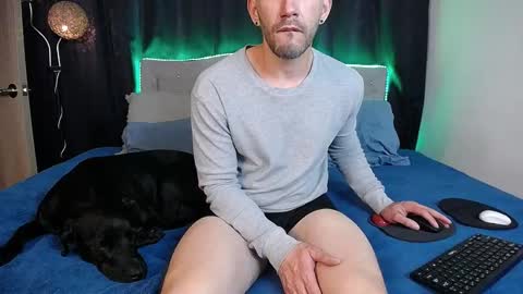 Danny and Alex online show from September 21, 2025, 5:09 am