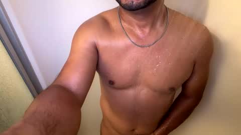 danserverg1 online show from April 13, 2026, 2:44 pm