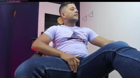 Snapshot of dante_bigboss chatting on March 11, 2025, 11:33 am Dante online show from March 11, 2025, 11:33 am