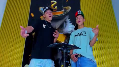 Snapshot of dante_brown1 chatting on October 31, 2025, 8:32 pm dante_brown1 online show from October 31, 2025, 8:32 pm