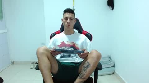 Snapshot of dante_lord chatting on December 6, 2024, 3:08 am Dante online show from December 6, 2024, 3:08 am