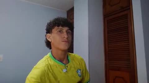 Snapshot of dante_lord chatting on October 17, 2025, 2:04 am Dante online show from October 17, 2025, 2:04 am