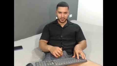 dantebrown1 online show from October 14, 2025, 12:00 am