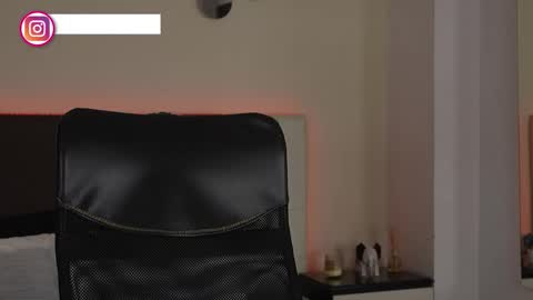 Dante online show from October 16, 2025, 8:43 pm