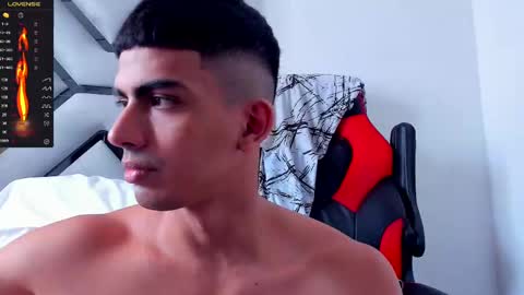 Snapshot of danterouxx chatting on March 1, 2025, 4:44 pm Dante online show from March 1, 2025, 4:44 pm