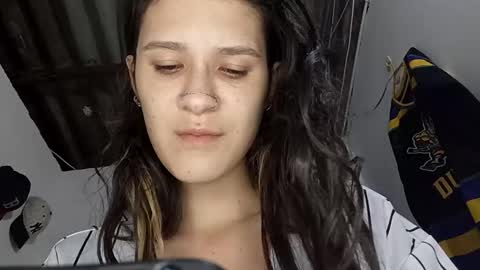 Snapshot of dany_candyy chatting on December 1, 2025, 7:35 am Dani online show from December 1, 2025, 7:35 am