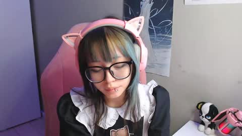 danyelleeyermann online show from May 12, 2026, 1:08 pm