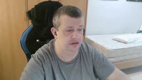 danysanchez1981 online show from March 28, 2026, 11:54 am