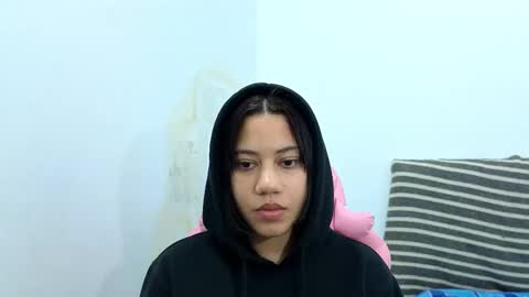 Snapshot of daphne985993 chatting on February 11, 2026, 5:45 am daphne985993 online show from February 11, 2026, 5:45 am