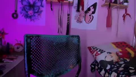 Snapshot of daphneandrade chatting on February 13, 2025, 12:43 pm daphneandrade online show from February 13, 2025, 12:43 pm