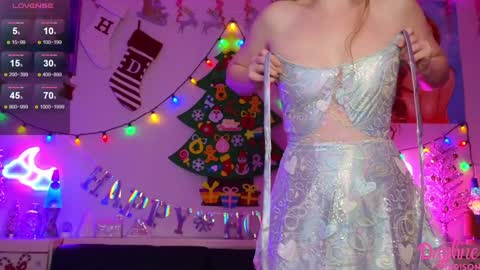 Daphne Madison online show from December 28, 2024, 10:34 pm
