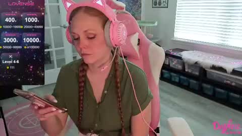 Daphne Madison online show from June 22, 2026, 5:21 pm