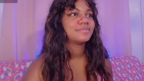 Snapshot of daphnewalker__ chatting on May 19, 2026, 11:05 am Daphne online show from May 19, 2026, 11:05 am