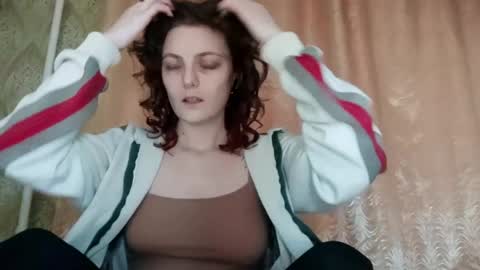 Rina online show from April 18, 2026, 2:54 pm