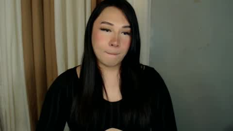 Snapshot of darcy_world chatting on February 6, 2025, 4:31 am DARCY online show from February 6, 2025, 4:31 am