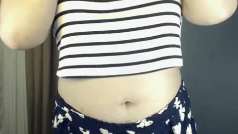 Snapshot of darcy_world chatting on February 9, 2025, 1:33 am DARCY online show from February 9, 2025, 1:33 am