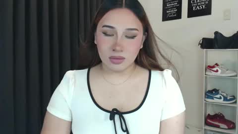 Snapshot of darcy_world chatting on September 18, 2025, 10:34 pm DARCY online show from September 18, 2025, 10:34 pm