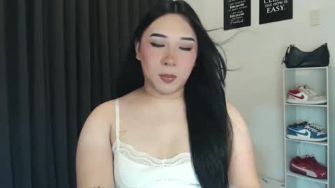 Snapshot of darcy_world chatting on September 25, 2025, 6:28 am DARCY online show from September 25, 2025, 6:28 am