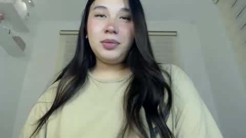 Snapshot of darcy_world chatting on February 1, 2026, 4:27 pm DARCY online show from February 1, 2026, 4:27 pm