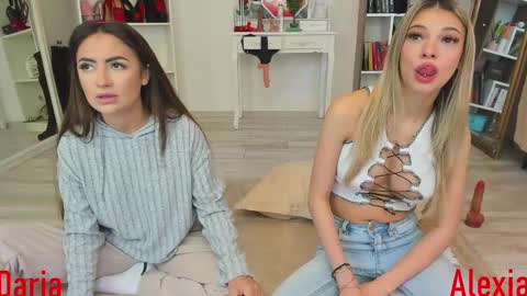 Snapshot of dariaa_doll chatting on February 22, 2025, 11:24 am Daria online show from February 22, 2025, 11:24 am