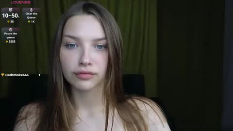 dariaangels online show from April 26, 2026, 6:05 pm