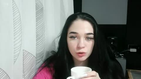 dariawell online show from October 1, 2025, 6:47 pm