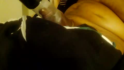 Betty and Robert Play time online show from December 18, 2025, 6:08 am