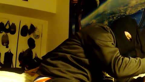 Betty and Robert Play time online show from February 8, 2026, 4:27 am