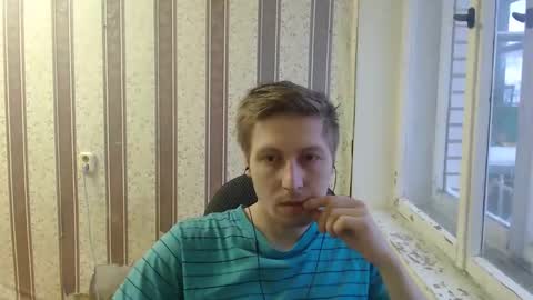 Snapshot of darienlarge chatting on January 6, 2025, 1:08 pm darienlarge online show from January 6, 2025, 1:08 pm