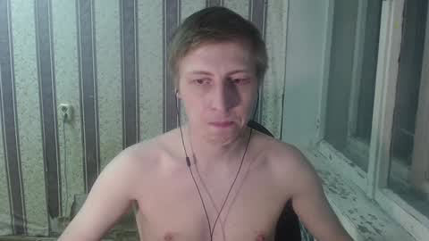 Snapshot of darienlarge chatting on January 19, 2025, 5:28 pm darienlarge online show from January 19, 2025, 5:28 pm