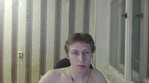 Snapshot of darienlarge chatting on February 14, 2025, 8:05 pm darienlarge online show from February 14, 2025, 8:05 pm