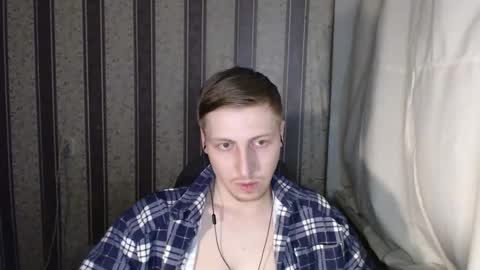 Snapshot of darienlarge chatting on February 22, 2025, 9:26 pm darienlarge online show from February 22, 2025, 9:26 pm