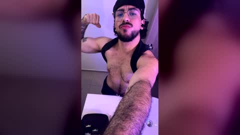 DarioFTM online show from April 6, 2026, 3:26 am