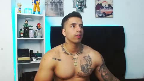 Darius Phoenix  online show from December 14, 2024, 8:18 pm