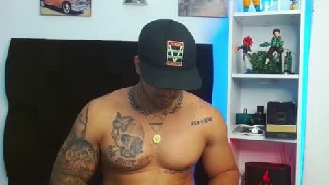 Darius Phoenix  online show from December 21, 2024, 11:44 am