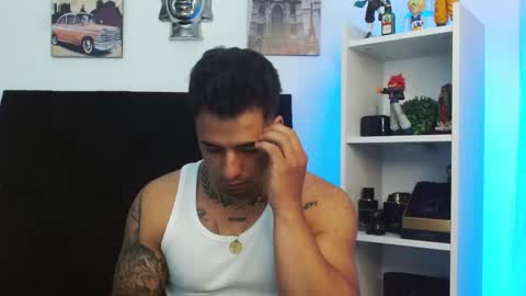 Darius Phoenix  online show from January 4, 2025, 4:32 pm