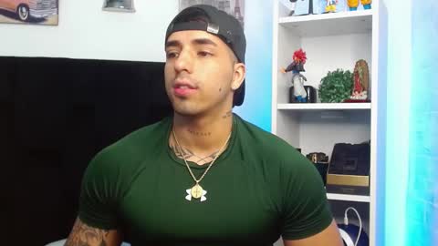 Darius Phoenix  online show from January 25, 2025, 6:34 am