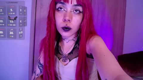 Snapshot of dark__nymph chatting on February 26, 2026, 5:06 am Dark online show from February 26, 2026, 5:06 am