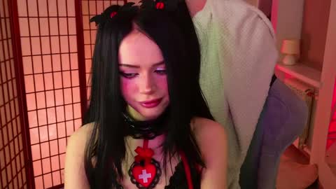 Snapshot of dark_diva chatting on April 8, 2026, 9:48 pm Diva online show from April 8, 2026, 9:48 pm