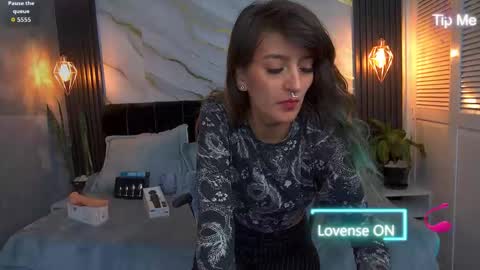 Snapshot of dark_dominika chatting on May 11, 2026, 2:45 pm dark_dominika online show from May 11, 2026, 2:45 pm