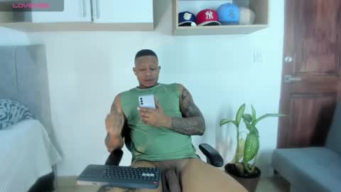 dark_dominion online show from October 11, 2025, 6:50 pm