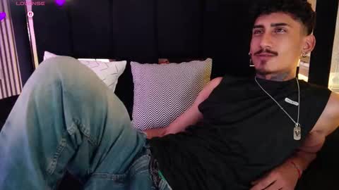 Snapshot of dark_eros_ chatting on March 3, 2026, 7:31 pm Sr. Eros online show from March 3, 2026, 7:31 pm