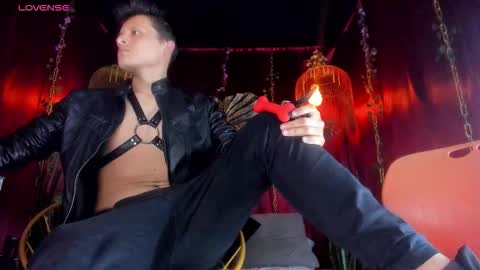 dark hunter  online show from February 17, 2026, 2:30 am