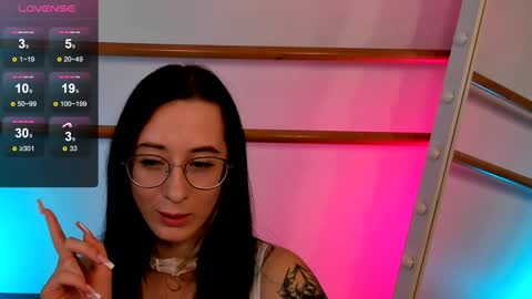 Snapshot of dark_lola_ chatting on December 11, 2024, 3:05 pm Lola online show from December 11, 2024, 3:05 pm