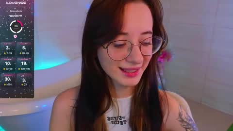 Snapshot of dark_lola_ chatting on March 9, 2025, 12:42 pm Lola online show from March 9, 2025, 12:42 pm