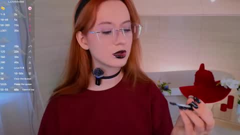 Lola online show from March 31, 2026, 2:13 am