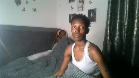 dark_mellanin online show from June 3, 2026, 5:51 pm