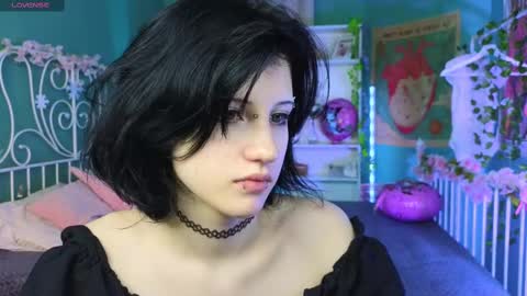 Snapshot of dark_vamp_ chatting on February 21, 2025, 3:23 am Vamp online show from February 21, 2025, 3:23 am